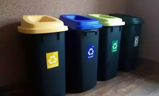 Pojemniki do segregacji odpadów
